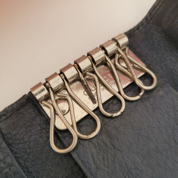 Gucci Logo Key Holder Wallet Case Leather Small Unisex Black Trifold Striped - Picture 5 of 12